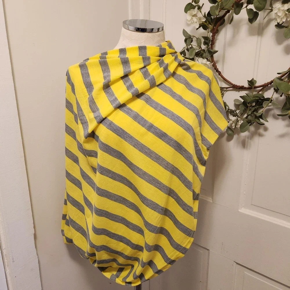 Nursing Happens Infinity Breastfeeding Scarf‎ Yellow Gray